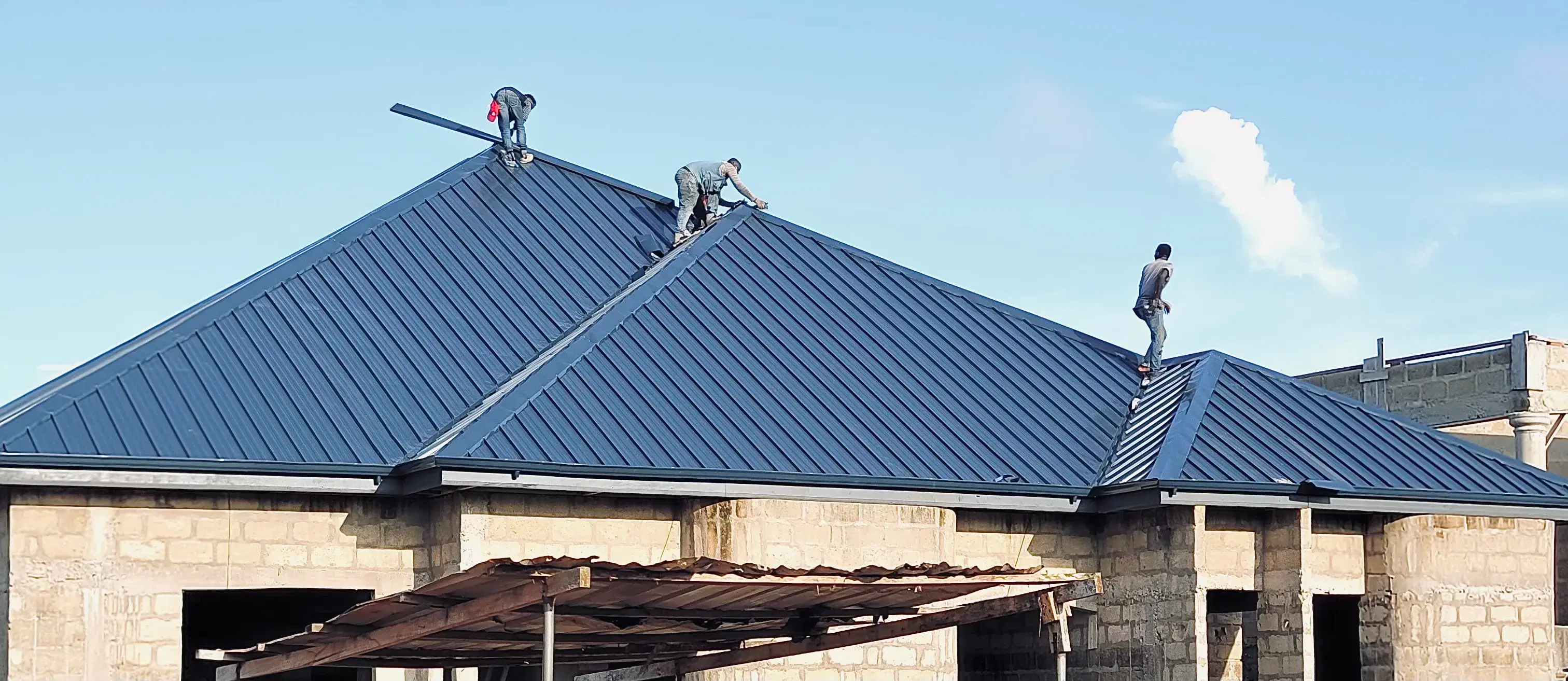 ULTIMATE GUIDE TO ROOFING SHEETS IN GHANA: TYPES, PRICES, AND EXPERT TIPS (2025)